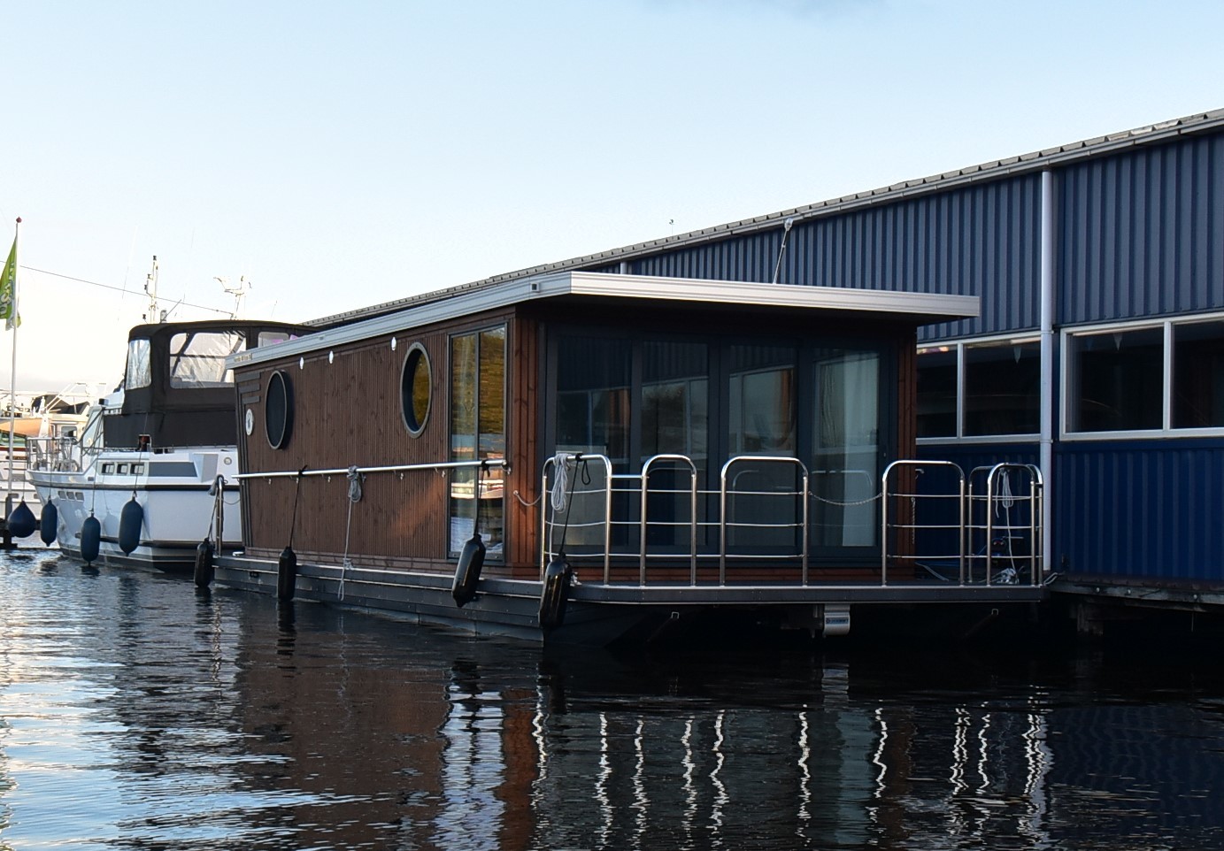 Nordic Season NS 40 Eco 36m2 Houseboat foto 1
