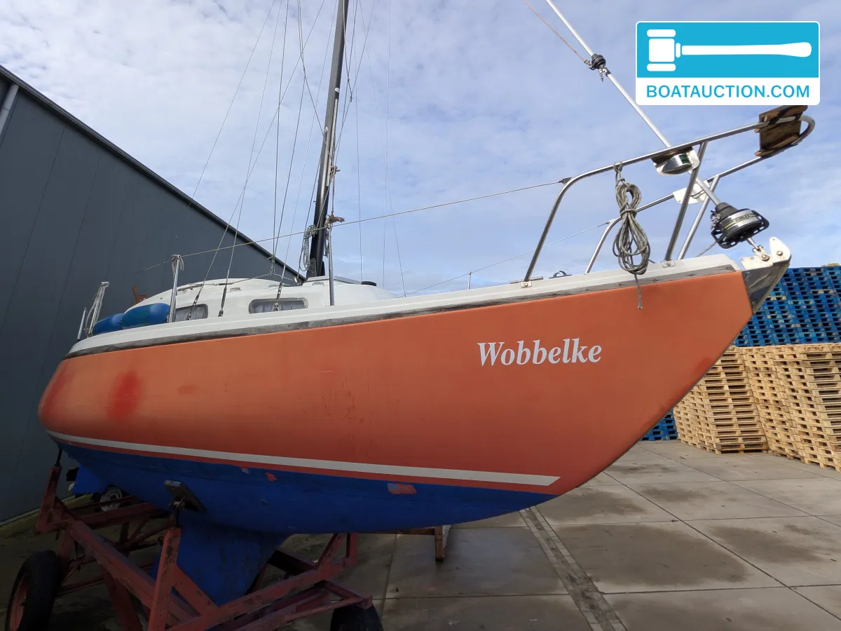 Defender 27