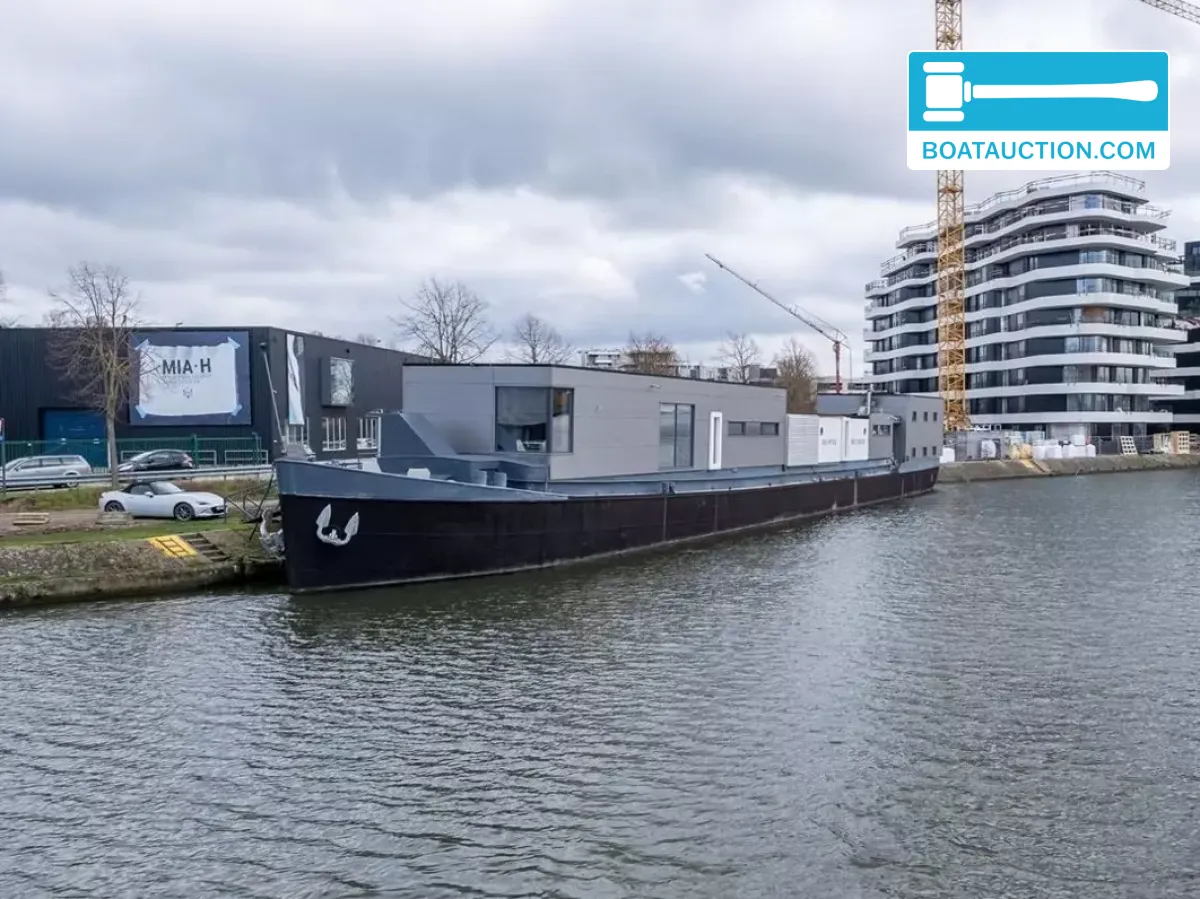 Interboat 20