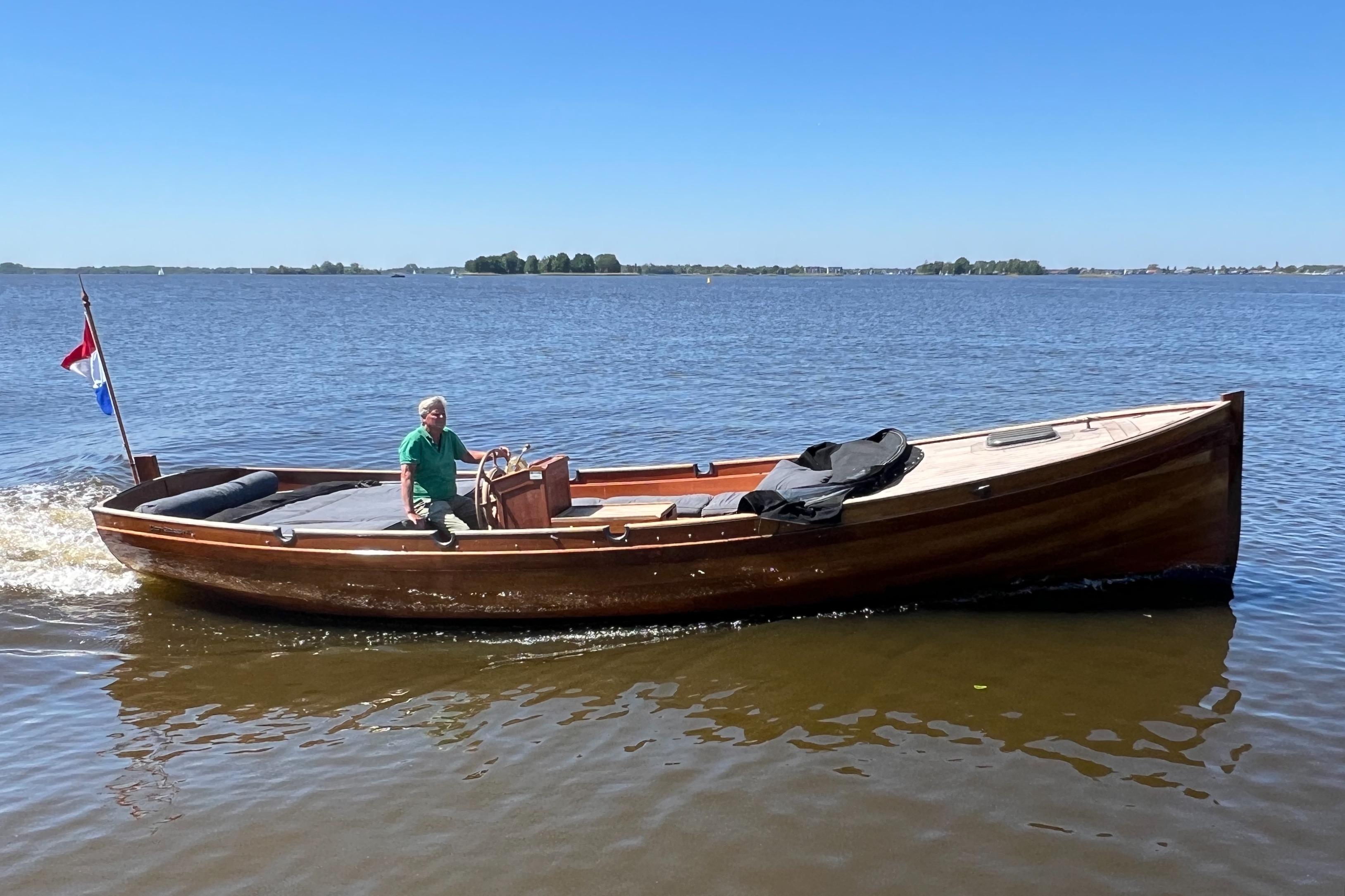 Van Speijk 26
