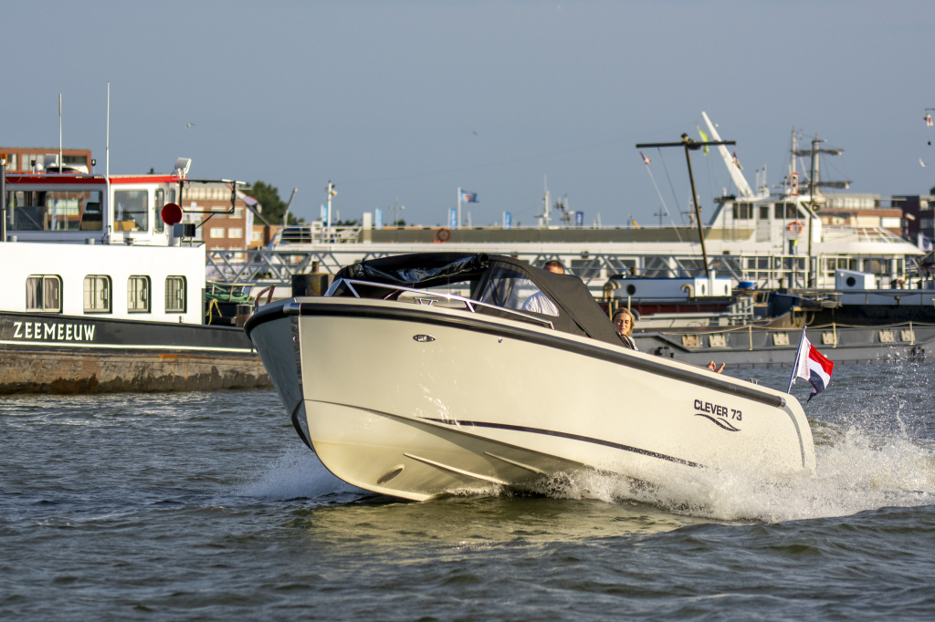 Clever Boats 73 Tender Voorjaarsactie!
