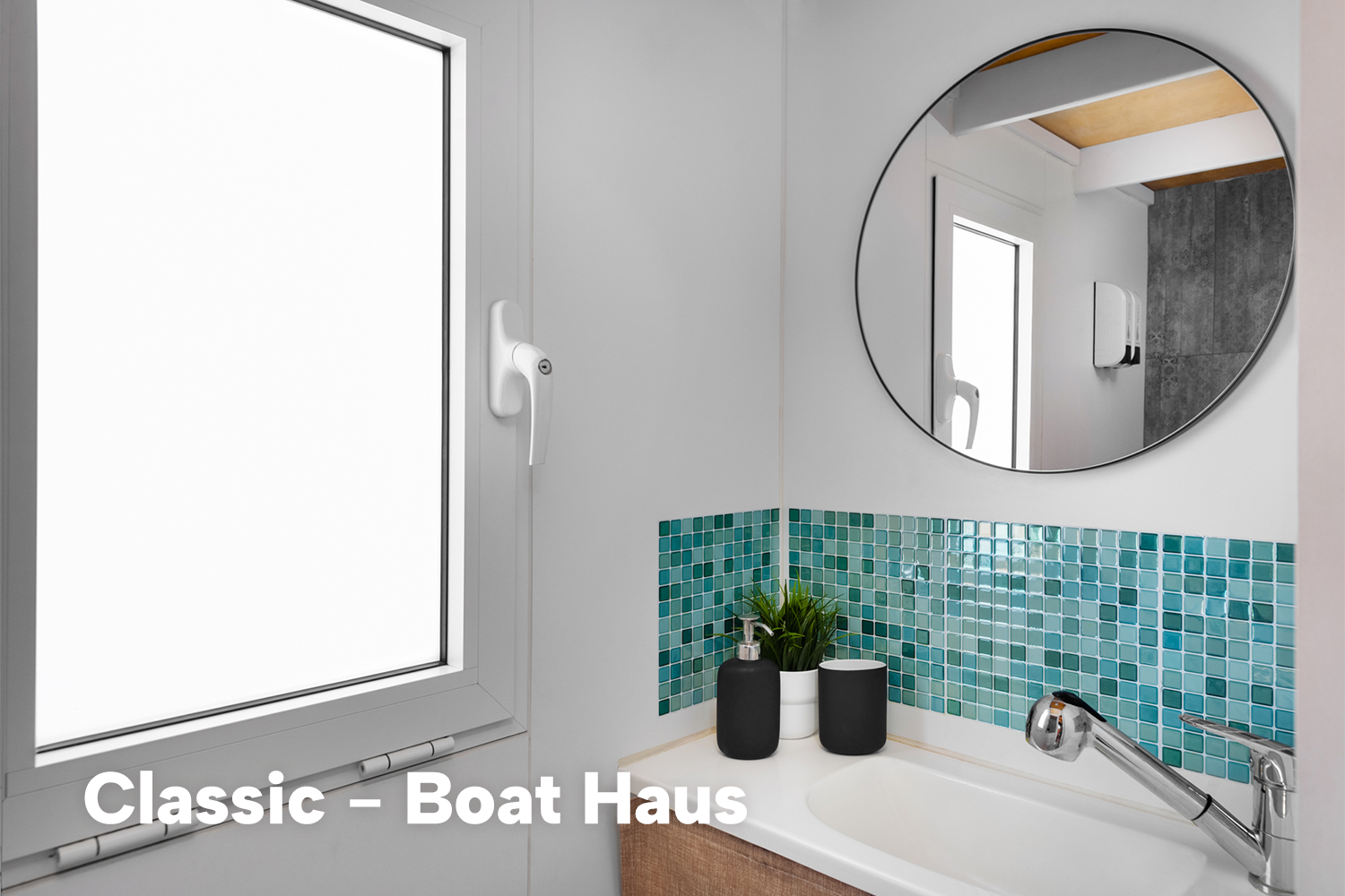 Boat Haus Mediterranean 8x3 Classic Houseboat foto: 7