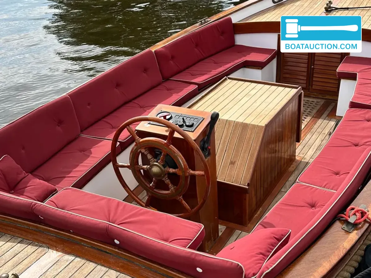 VOC Sloep 700 foto 4