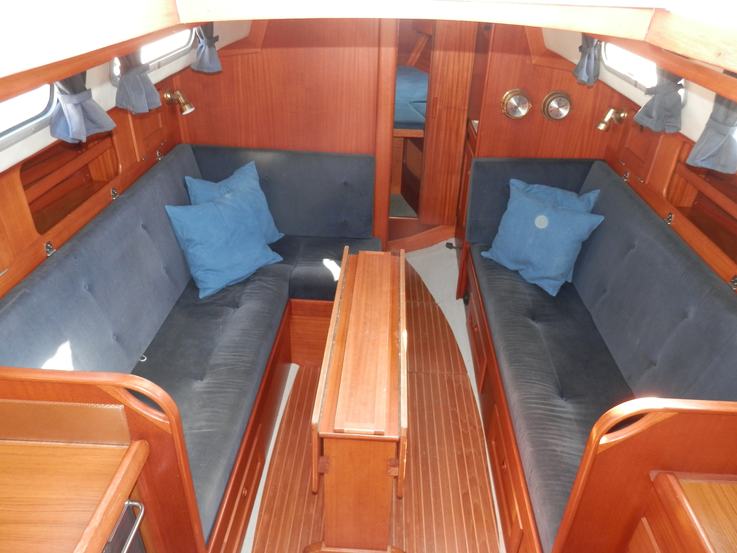 Hallberg Rassy 29 foto: 19