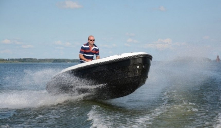 Oud Huijzer 471 Tender