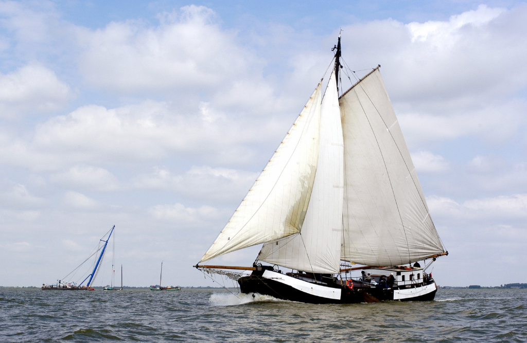 Tjalk Woonschip, bedrijfsschip foto: 10