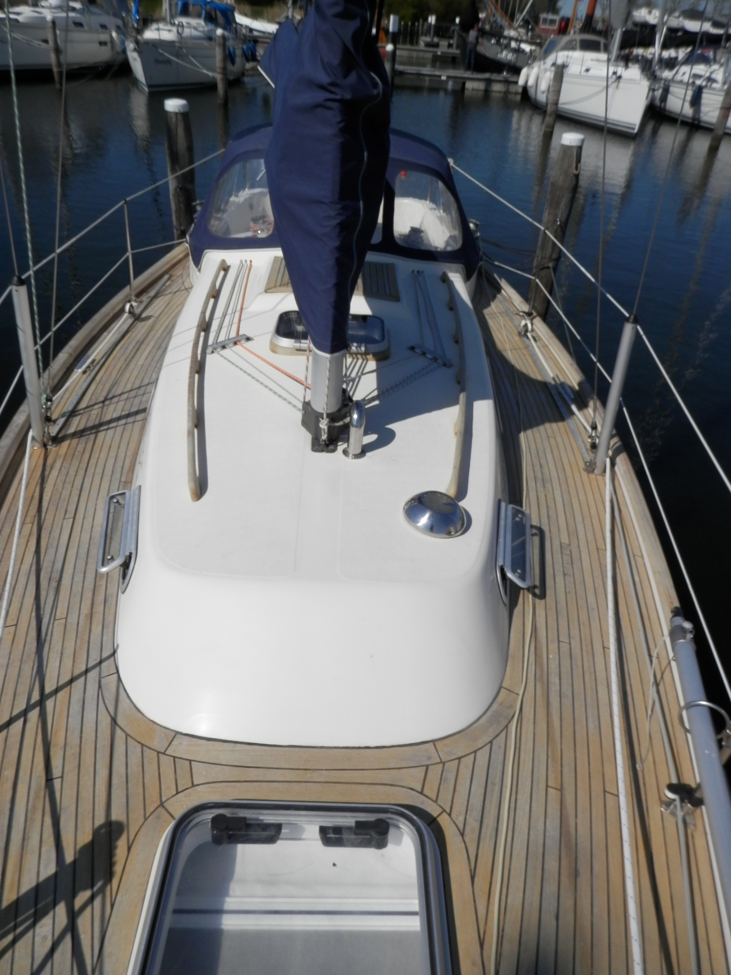 Hallberg Rassy 29 foto: 11