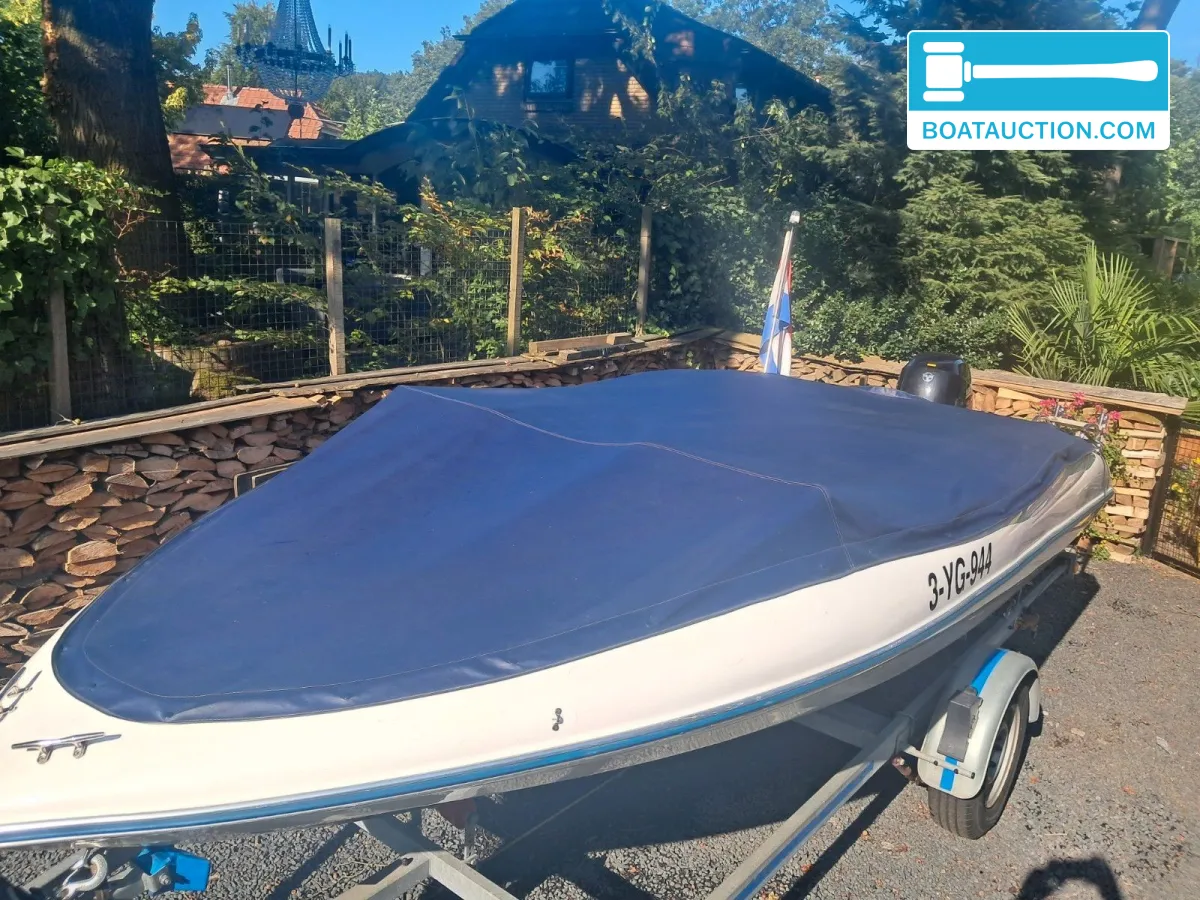 Dynamic 5000 Bowrider foto: 12