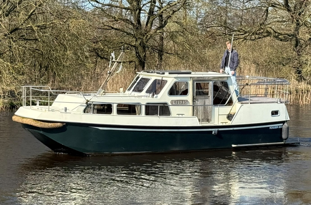 Rogger  850 AK