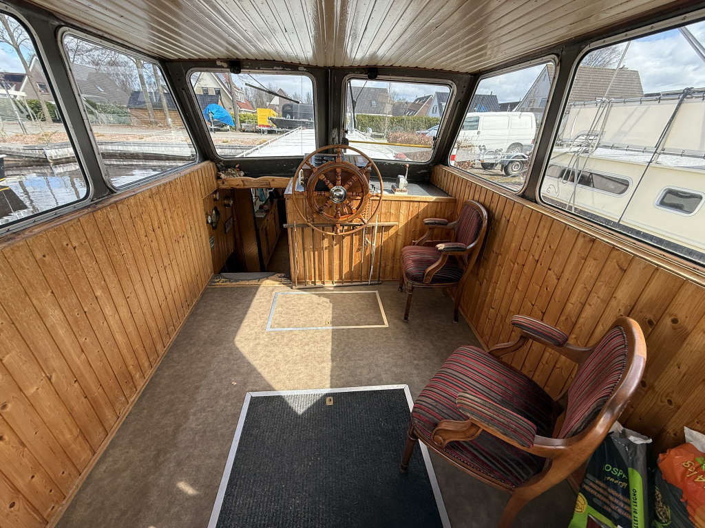 Beurtschip  Res Nova foto: 12