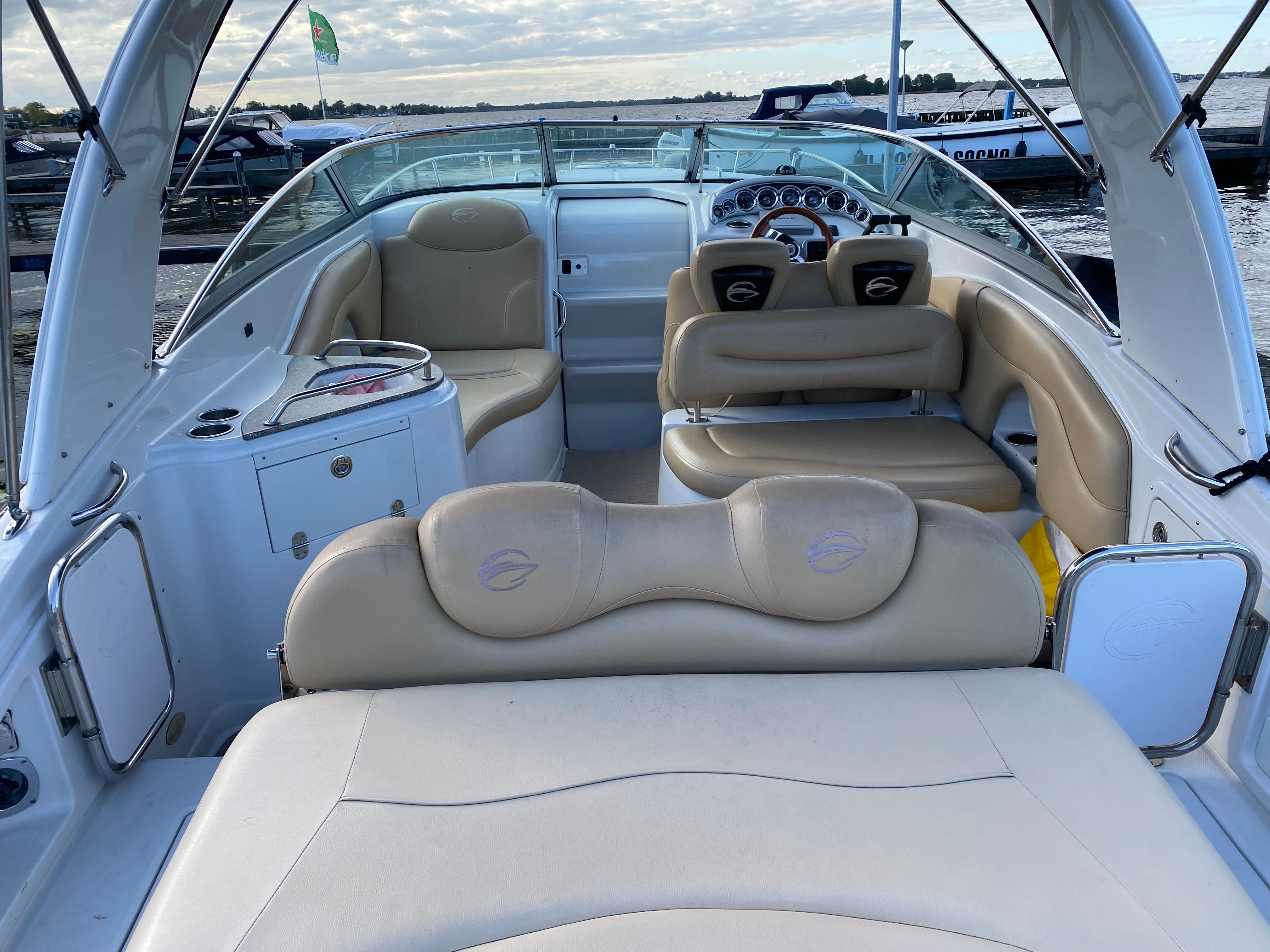Crownline 325 SCR foto: 8