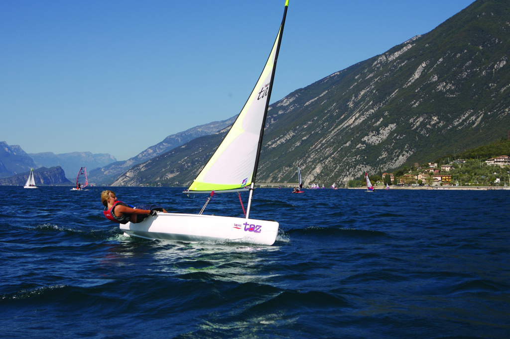 Topper  Taz demo boot