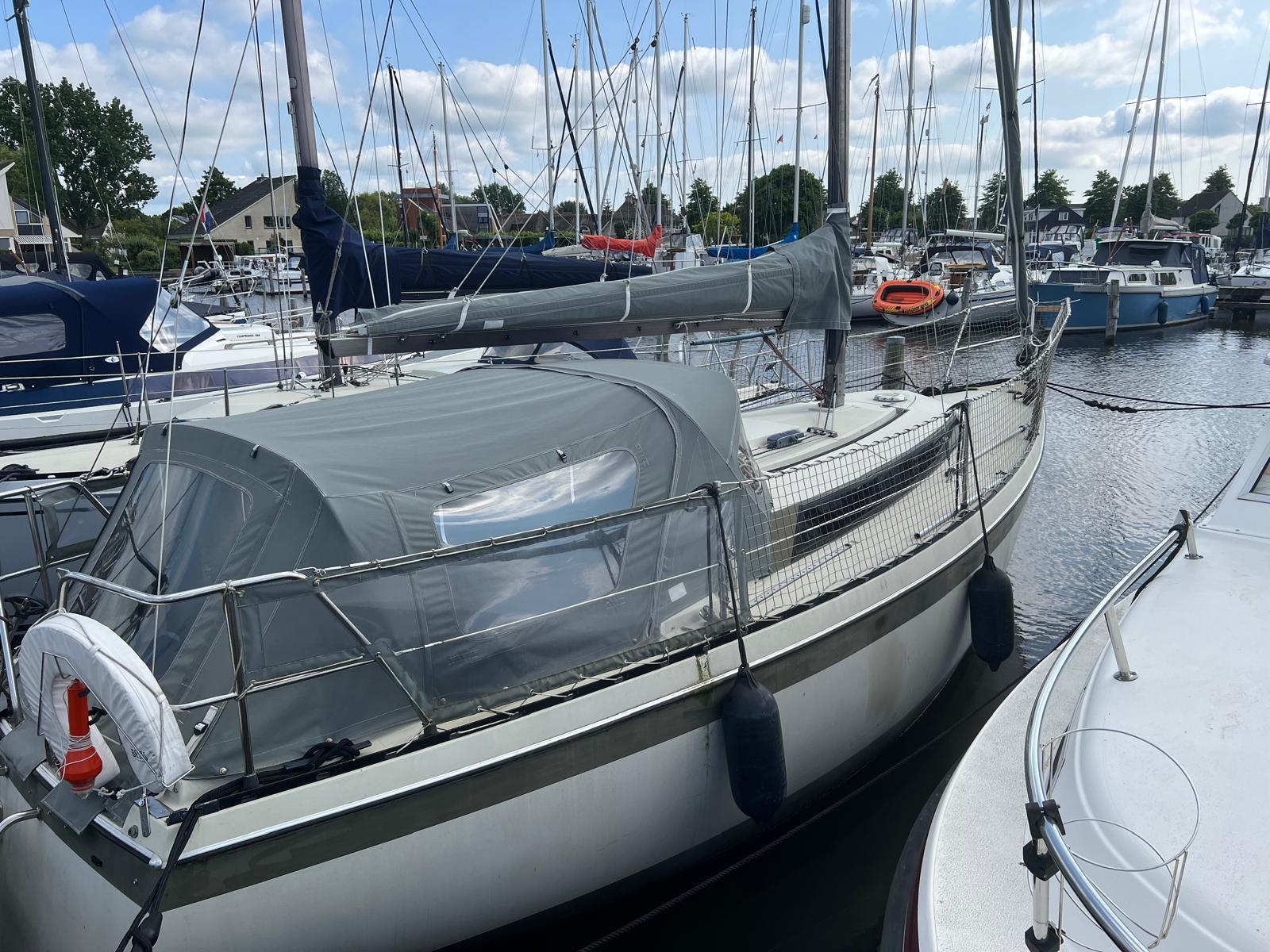 Friendship 28 foto 2