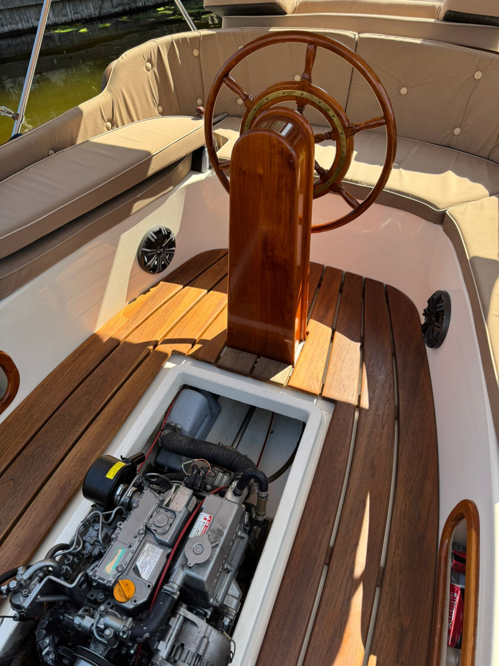 Aw Aw 21 Spitsgatsloep (evt incl ligplaats in loosdrecht ter overname) foto: 10