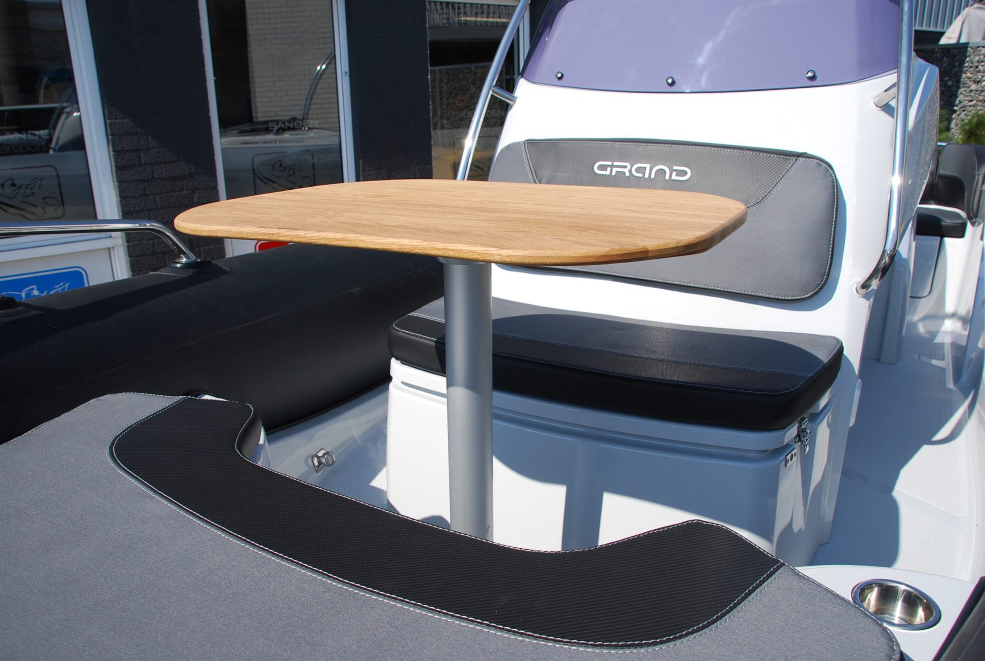 Grand Golden Line G580