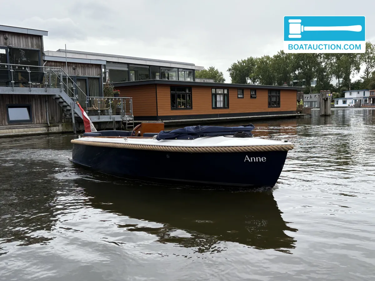 Sloop 580 foto 1