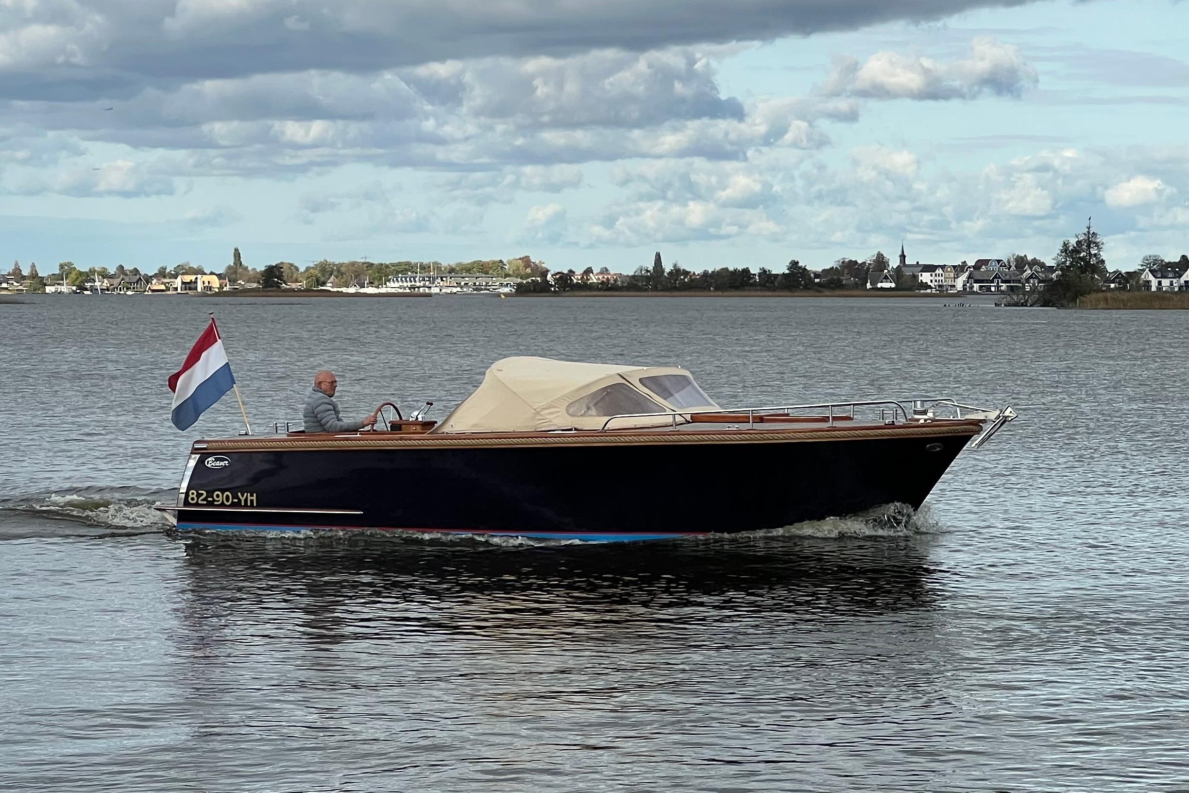 Beaver Yachts 28 Picknick Lounge foto 2