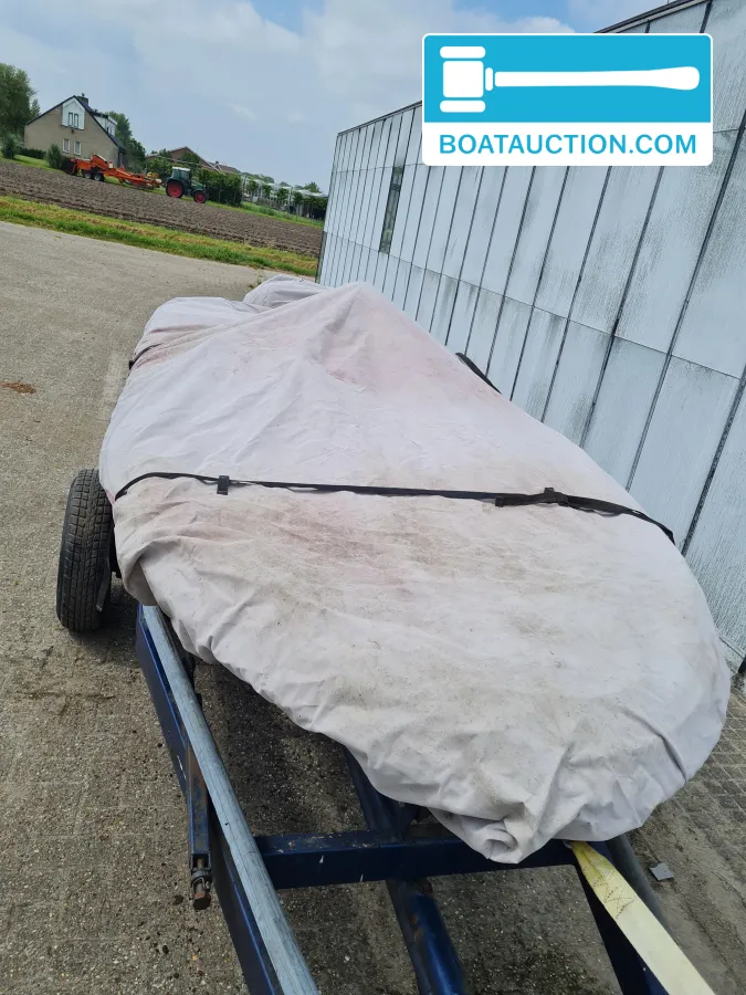 Speedboat 330 foto: 27