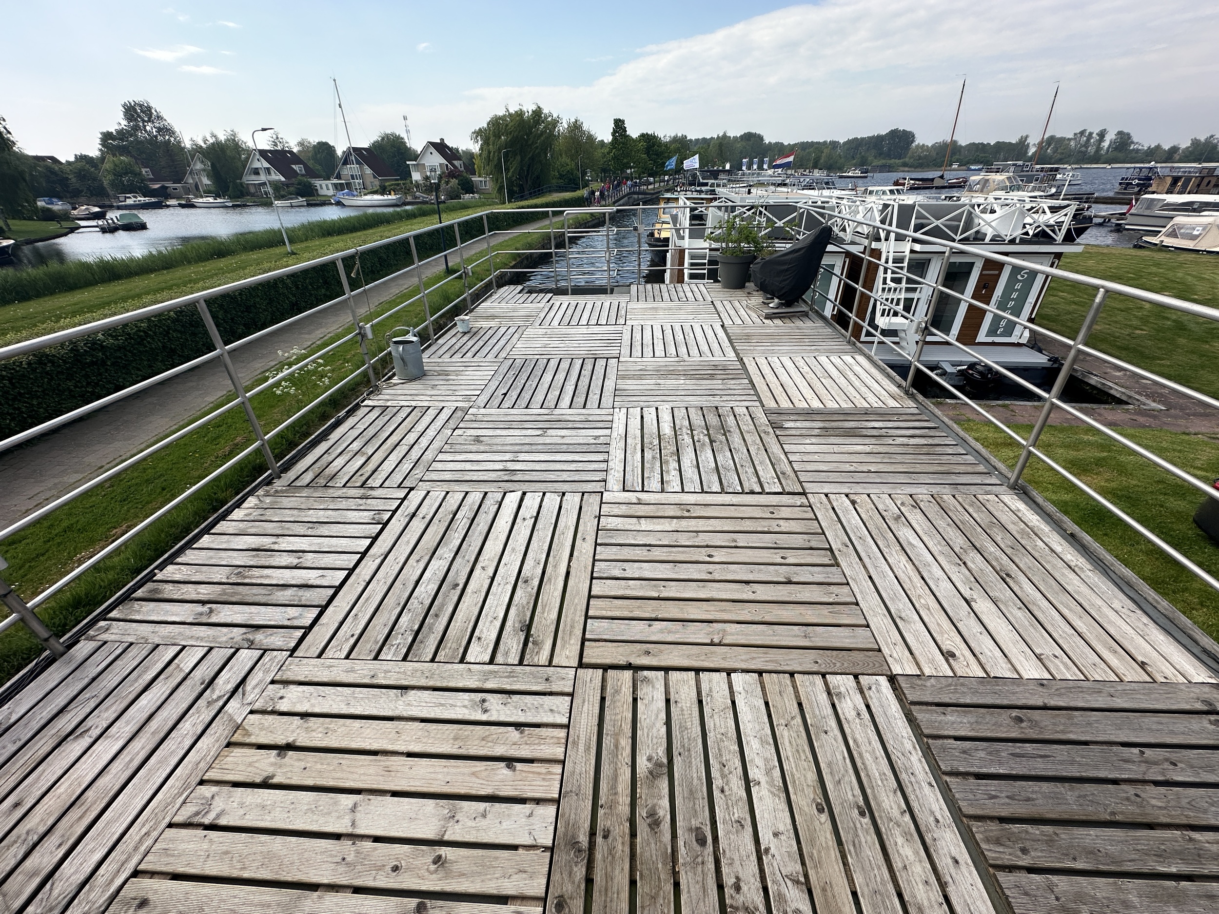 Lotus Houseboats 12 XT - Boven Besturing foto: 36
