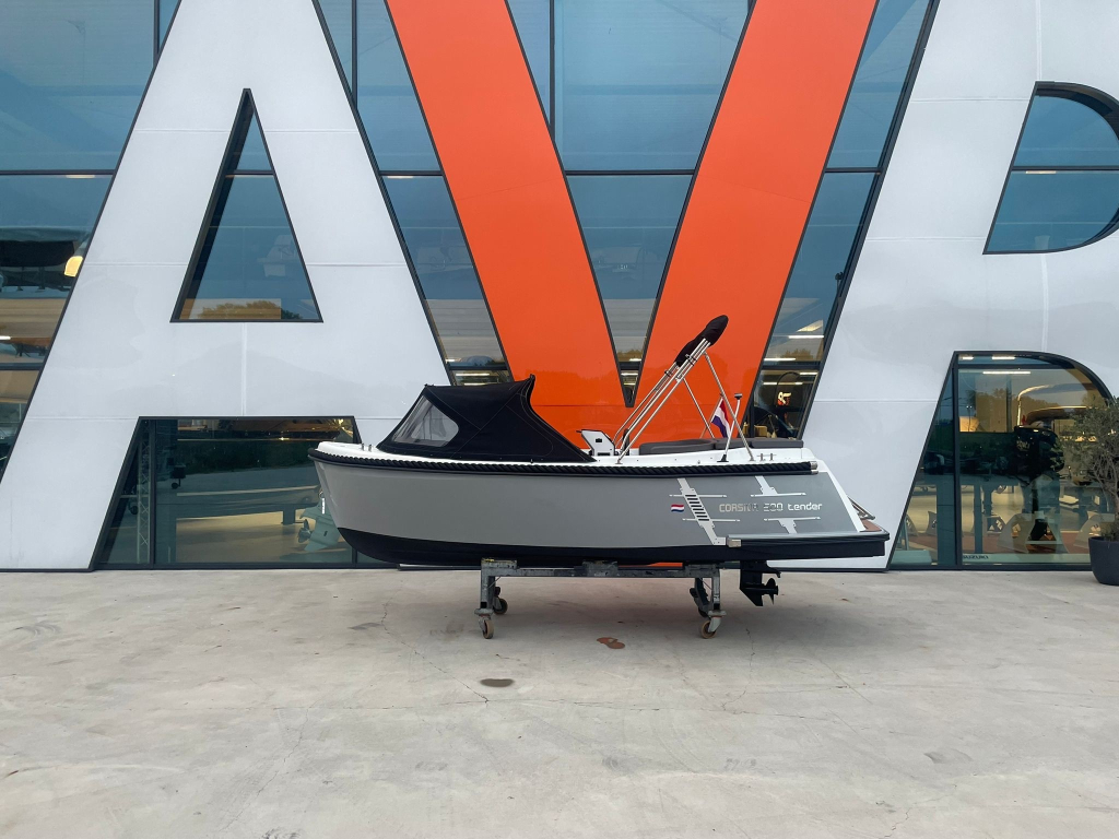 Corsiva 500 Tender Occasion
