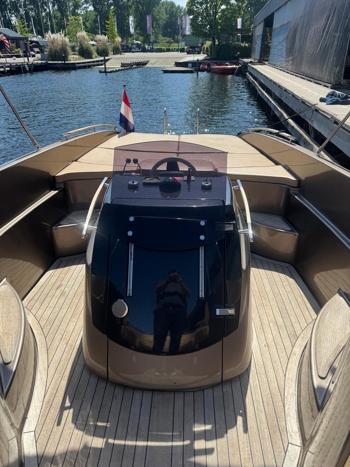 Riva Shuttle