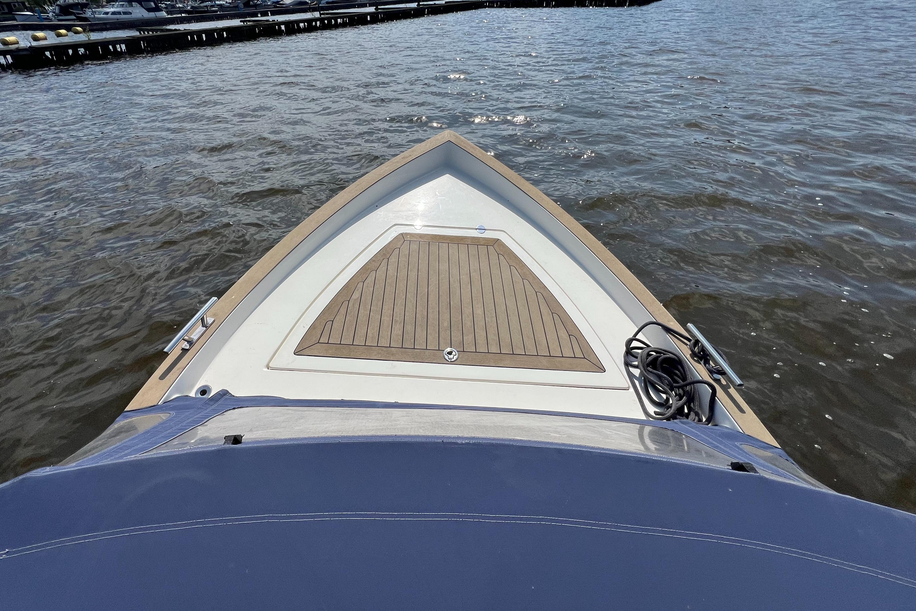Sloep PVO 700E foto: 7