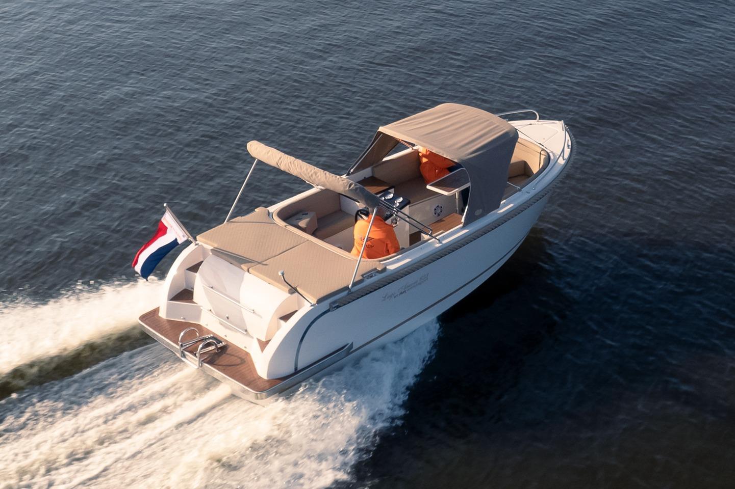 Lago Amore 606 Tender foto 1