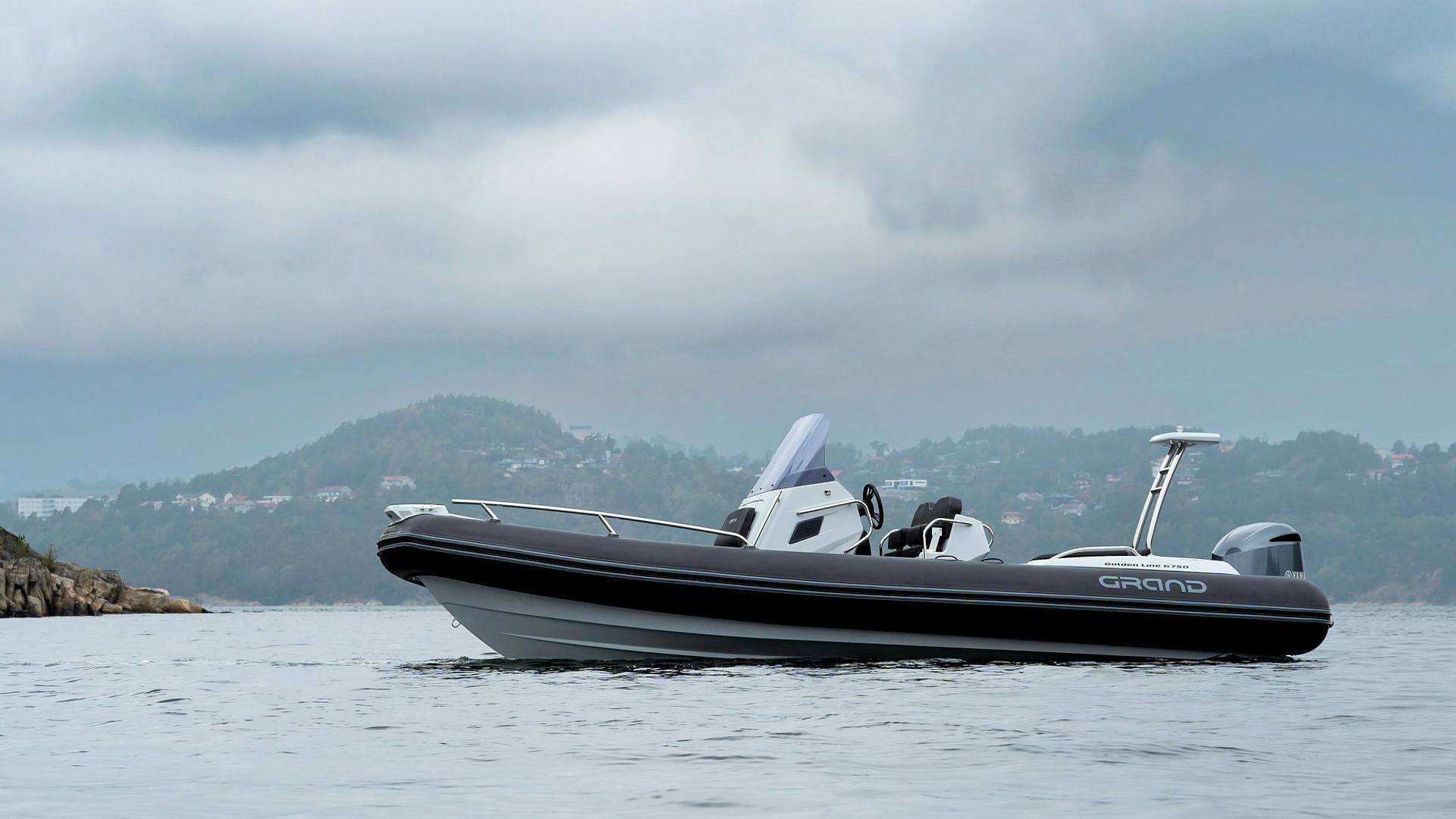 Grand Golden Line 750