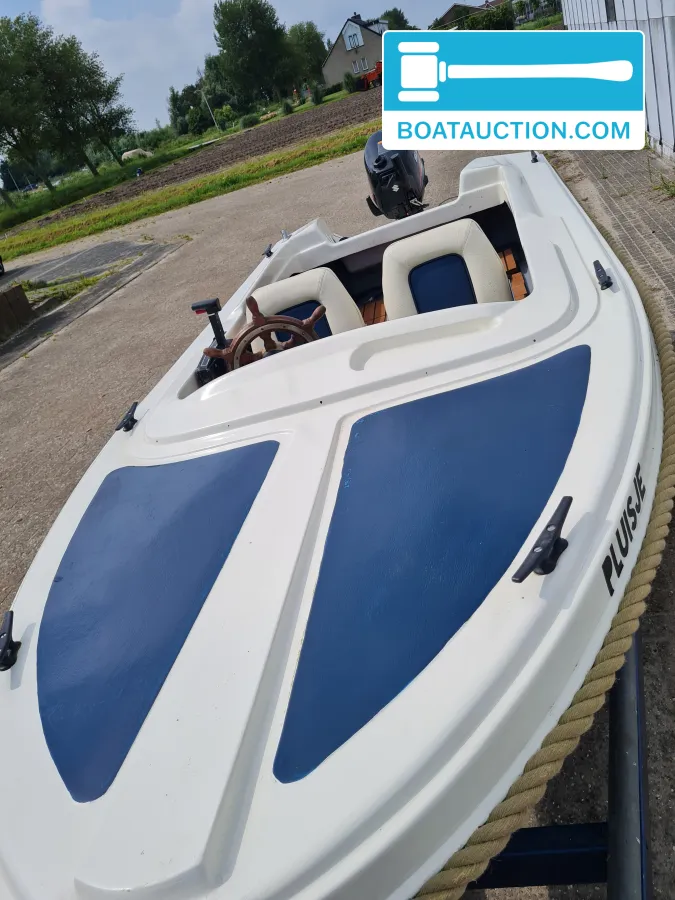 Speedboat 330 foto: 17