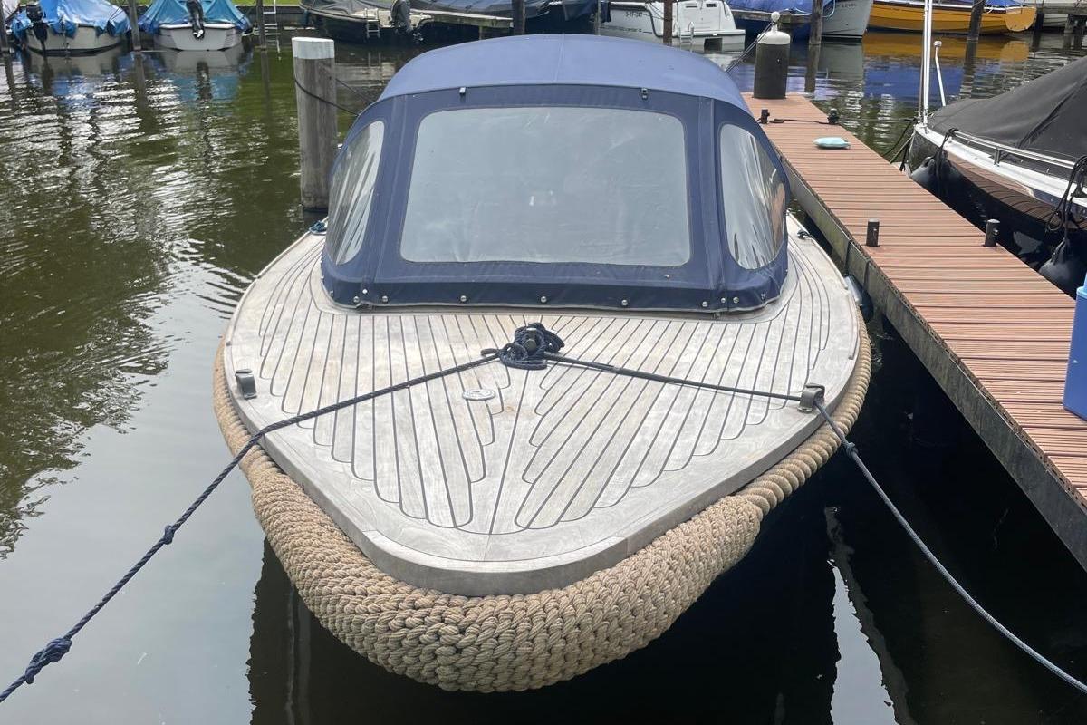 Antaris 770 Sloep foto: 21