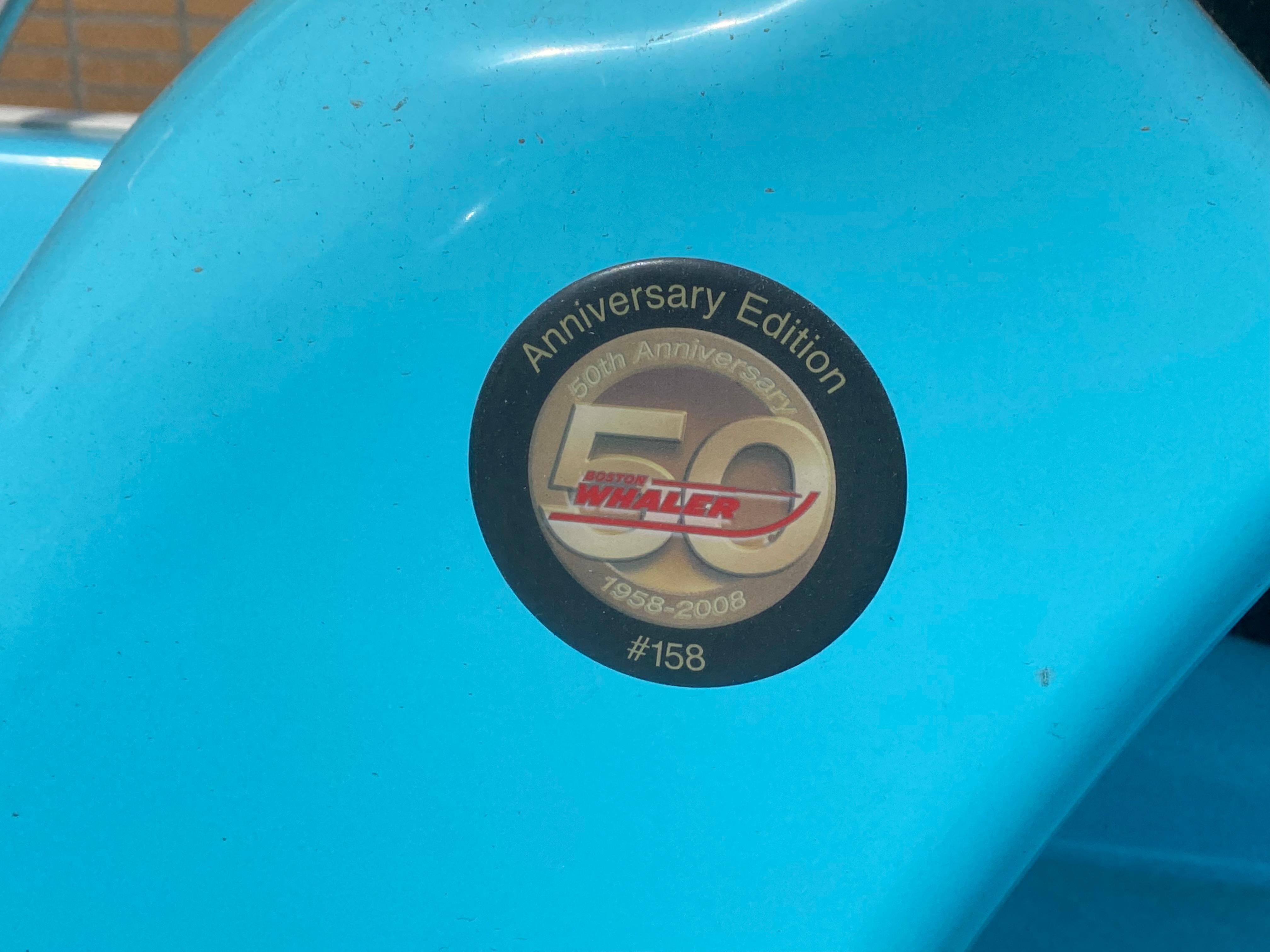 Boston Whaler 130 Sport 50 Anniversary foto: 8