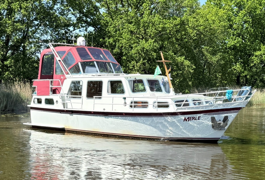 Geeuwkruiser 1150