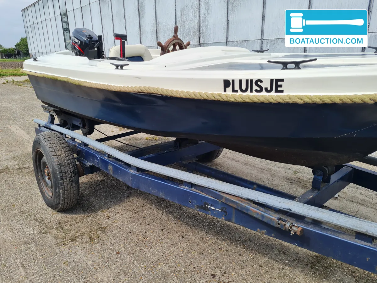 Speedboat 330 foto: 8