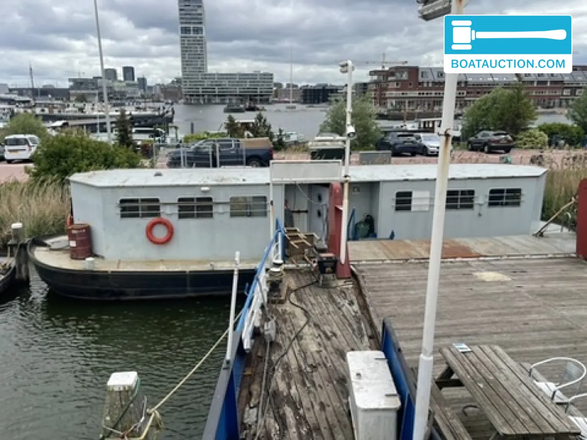 Workboat 1750