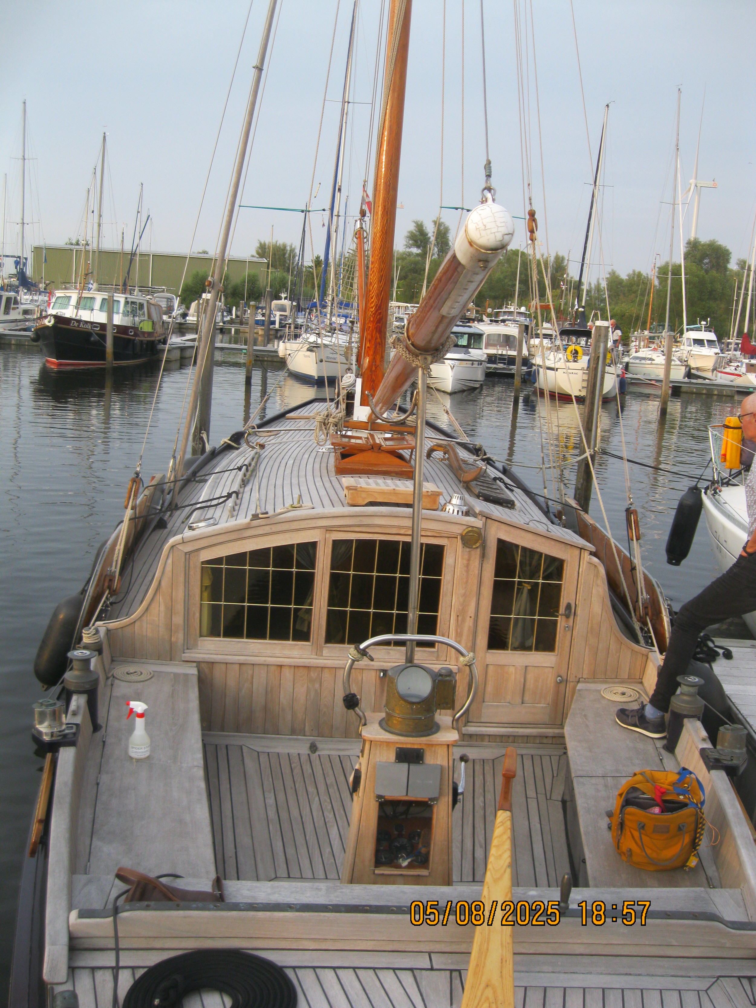 Bezemer Zeeschouw 10.38 foto 4