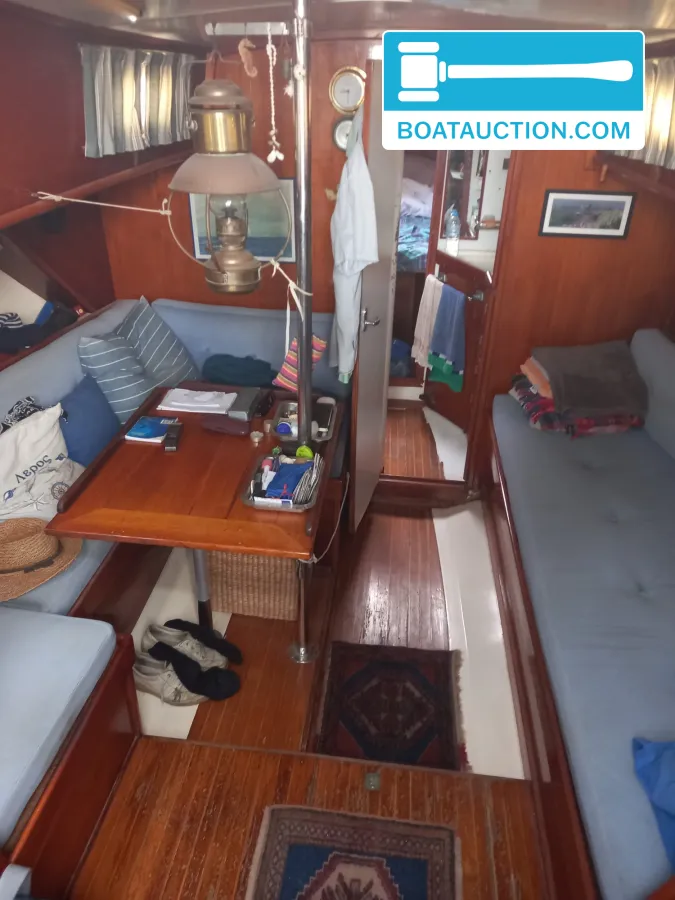 Le Comte Alc 35