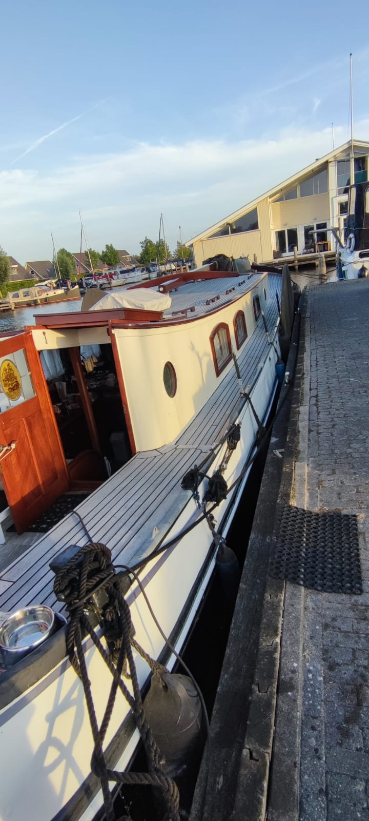 Tjalk Motortjalk, woonschip foto 5