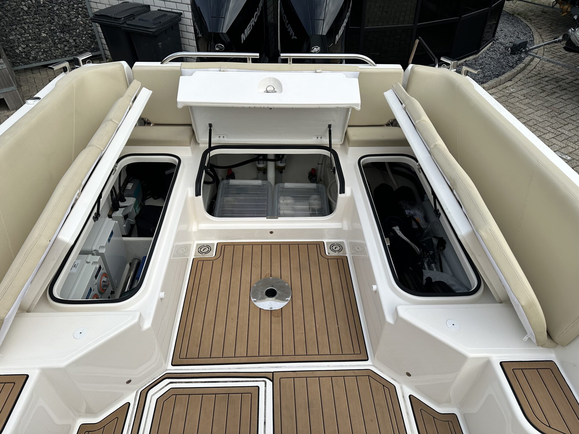 Joker boats Clubman 28 foto: 2