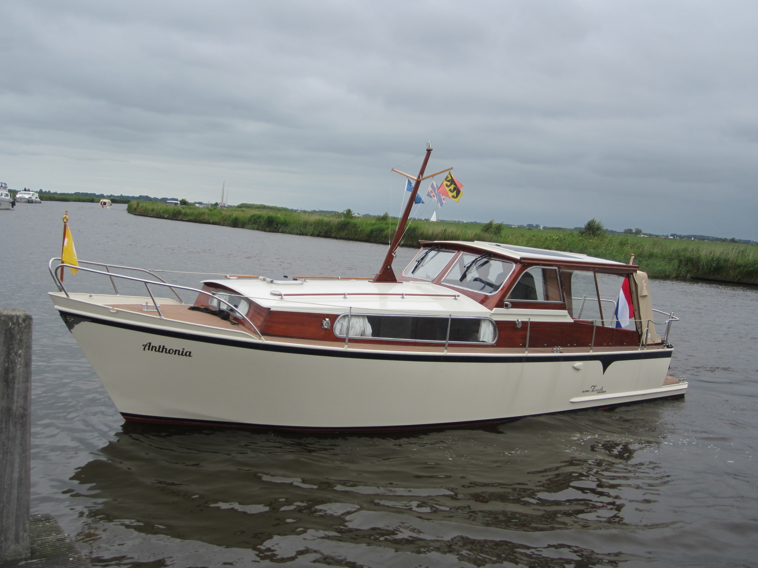 Super Favorite 860 OK foto 1