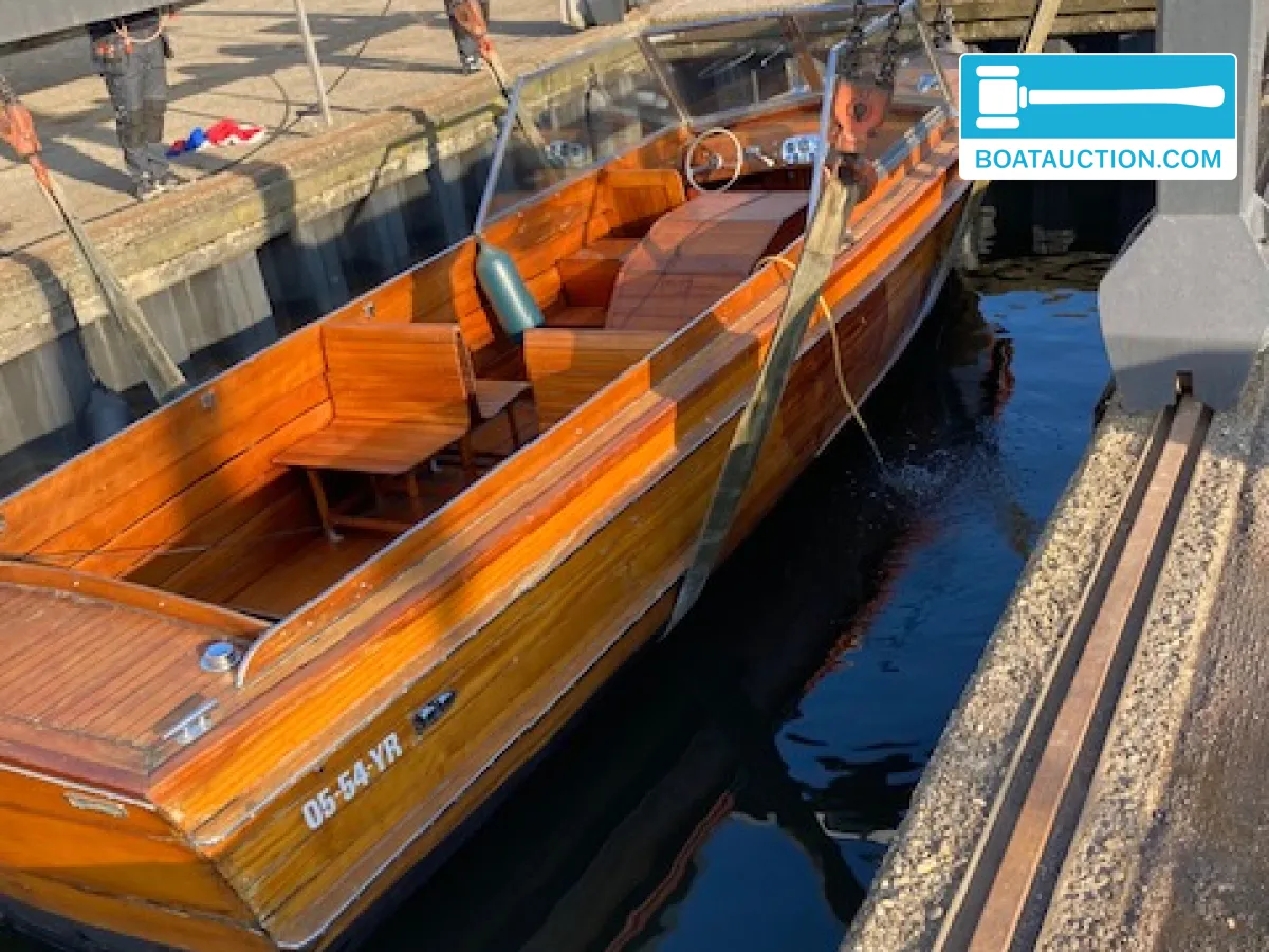 Taxi boat 850 foto 5