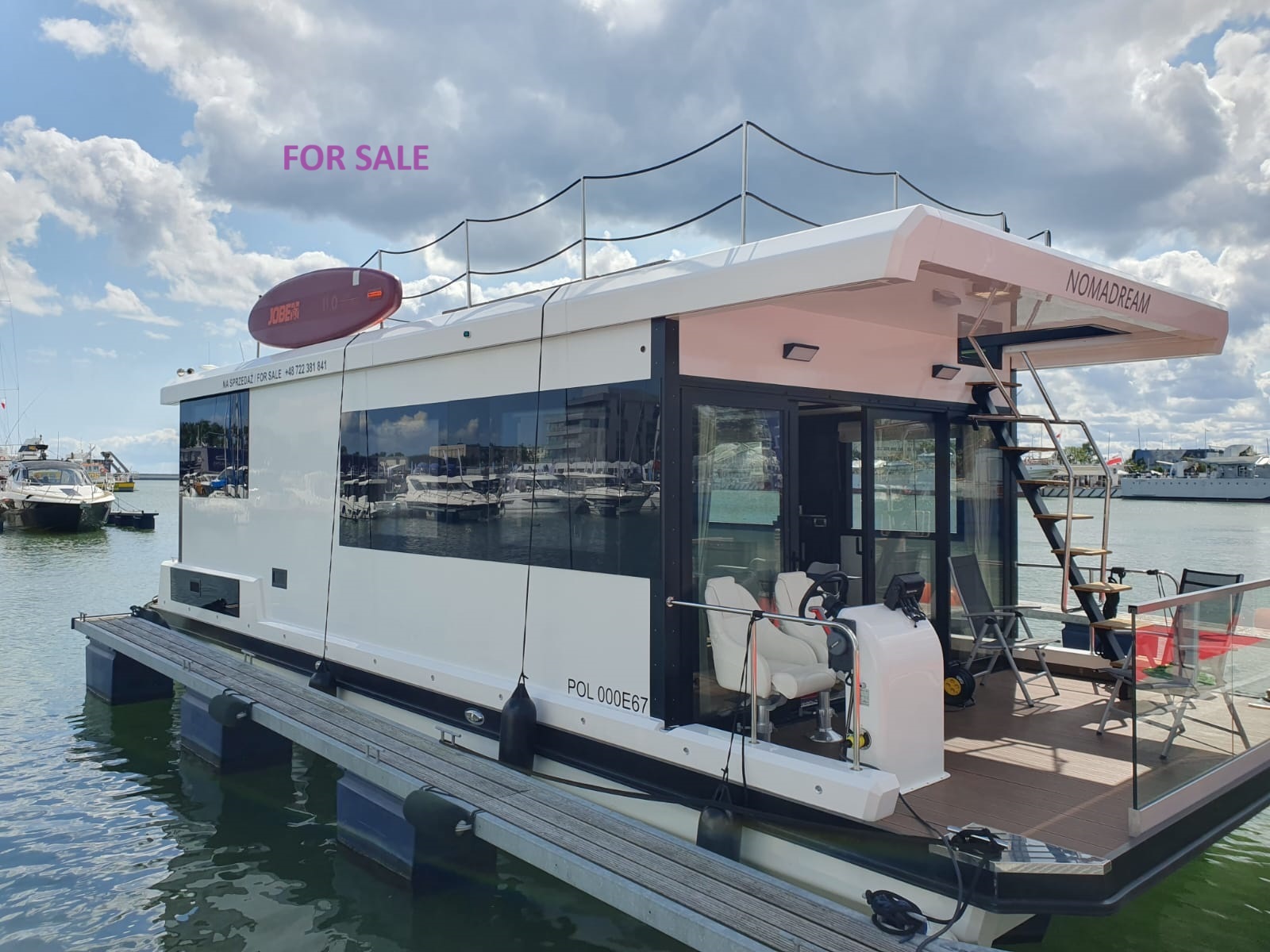 Campi 400 Per Direct Uitgeest Ligplaats Houseboat