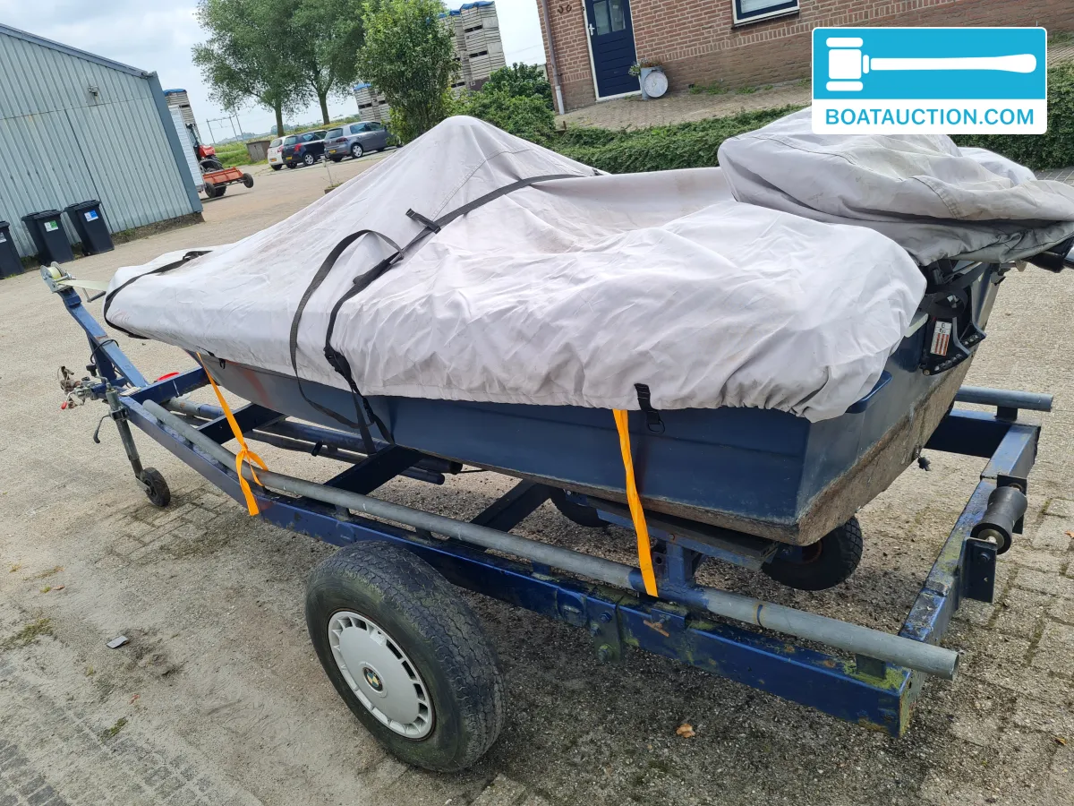 Speedboat 330 foto: 26