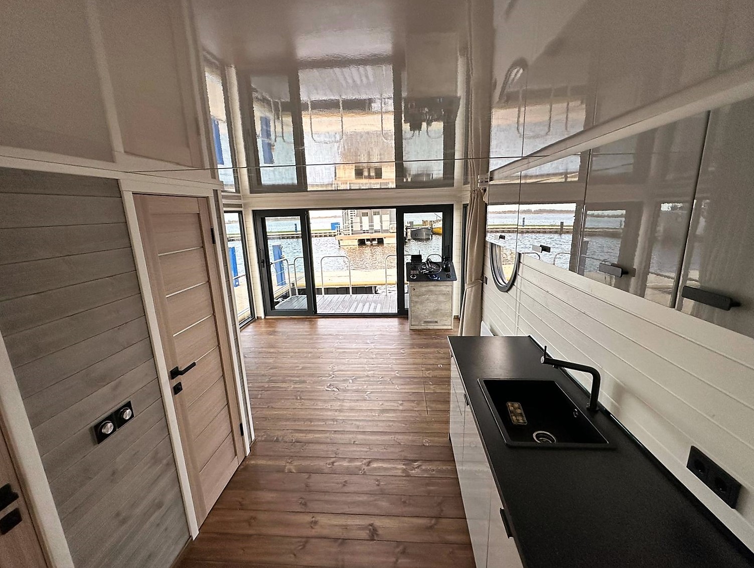 Nordic Houseboat NS 40 Eco 36m2 foto: 31