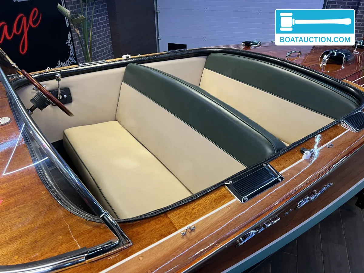 Chris Craft Capri 19 foto: 12