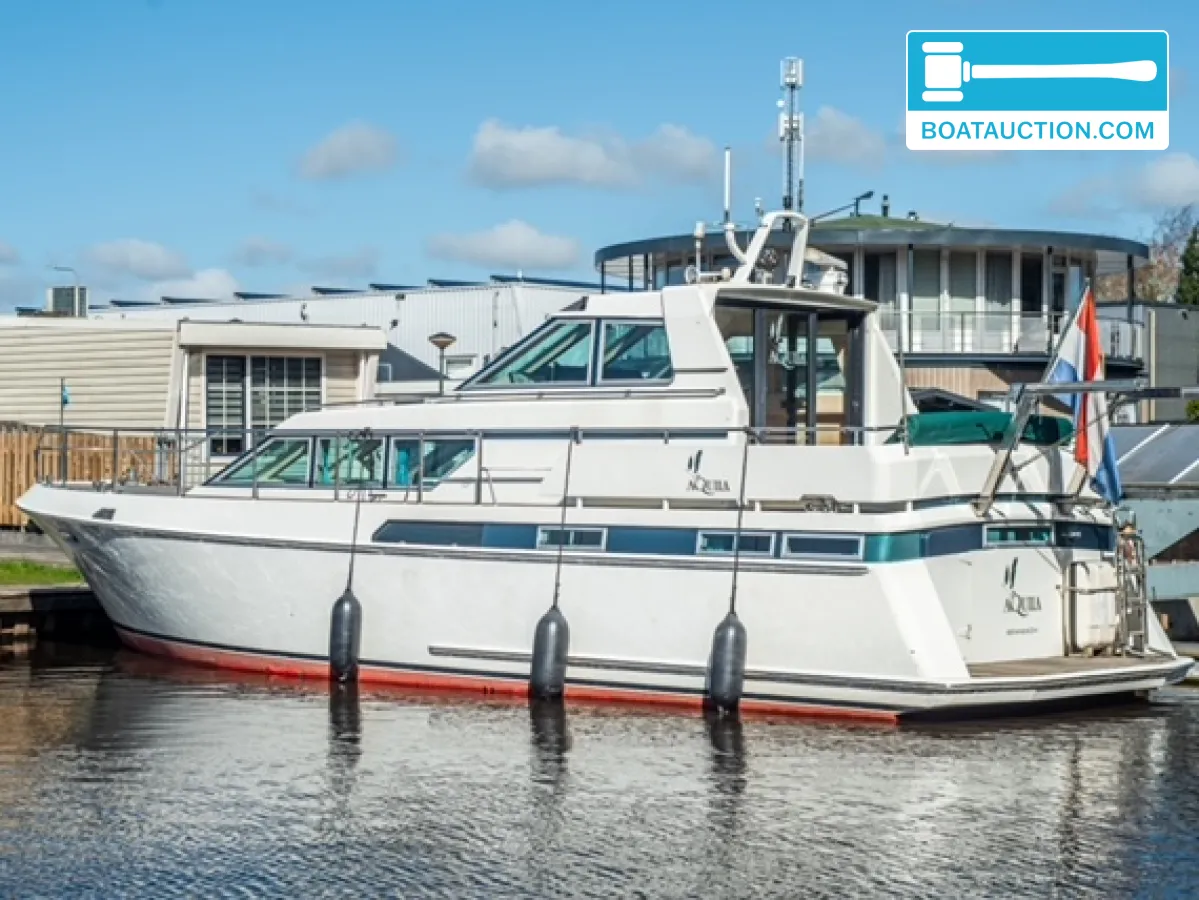 Bayliner 3258