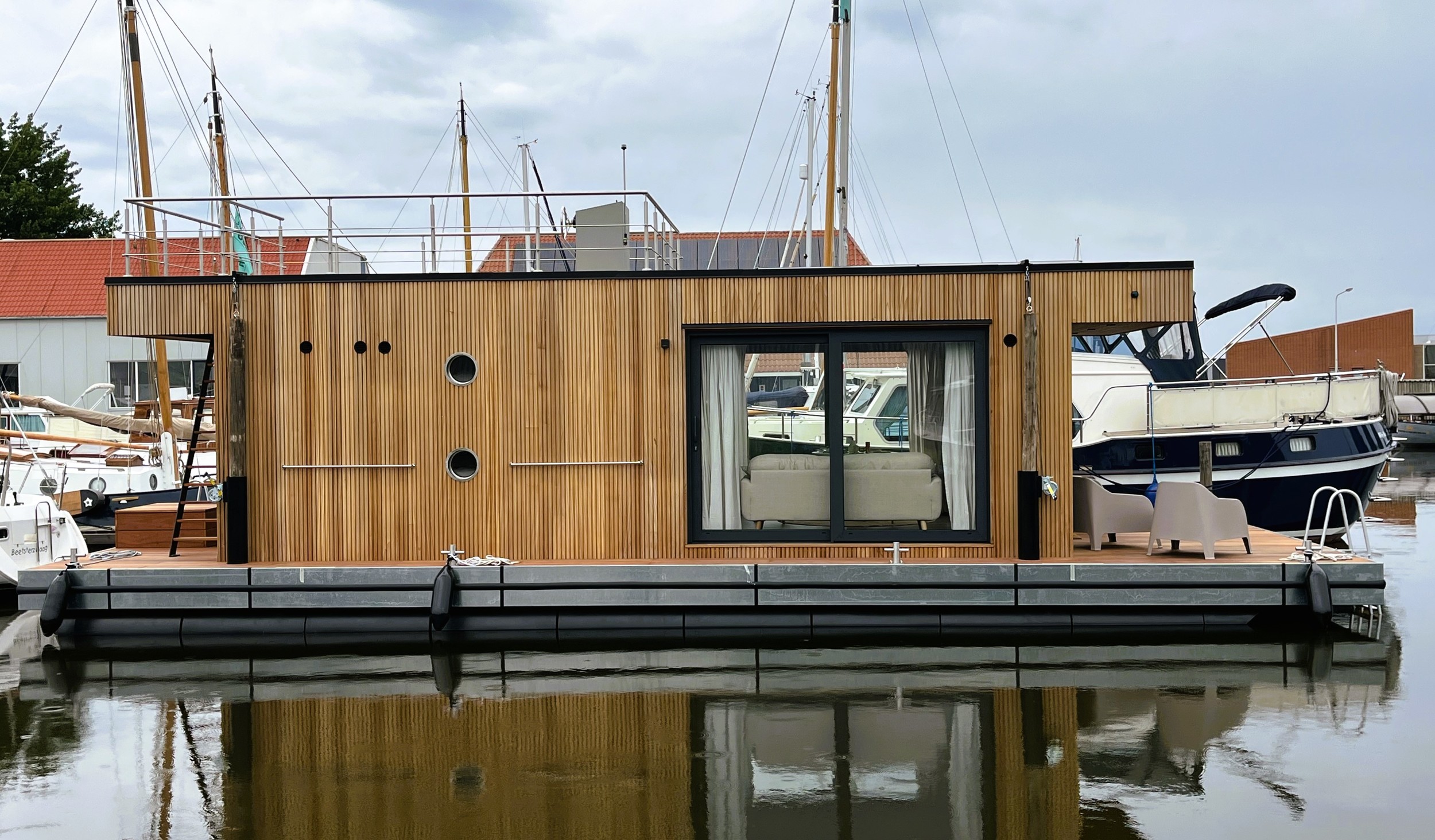 Nordic Season NS 40 Eco 36m2 Houseboat