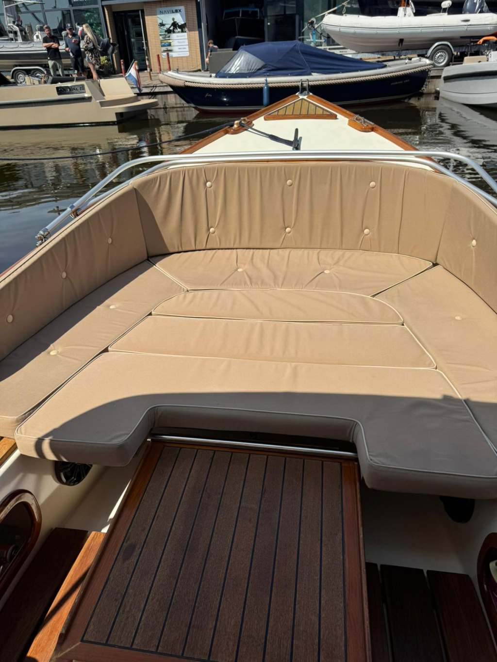 Aw Aw 21 Spitsgatsloep (evt incl ligplaats in loosdrecht ter overname)