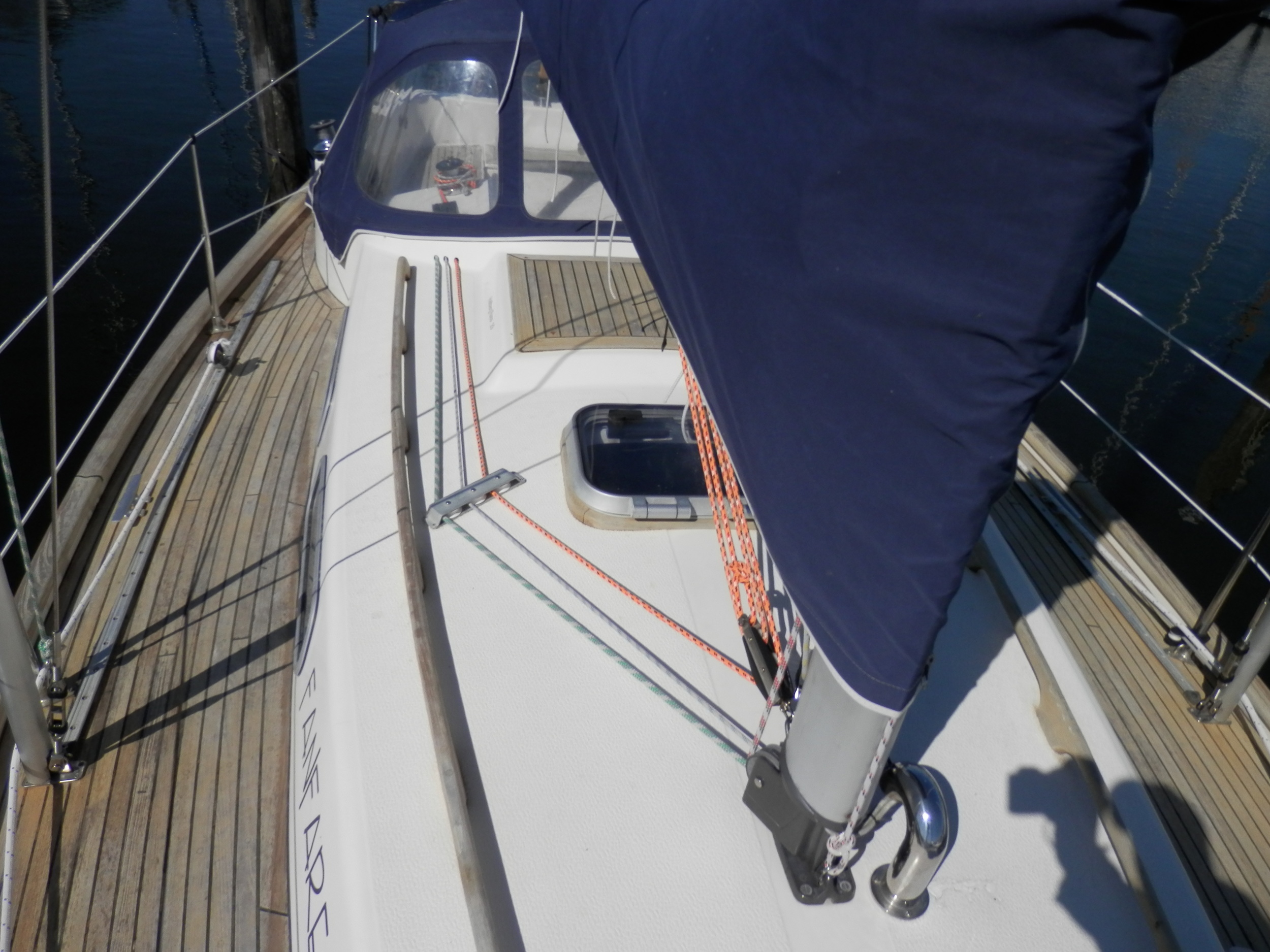 Hallberg Rassy 29 foto: 13