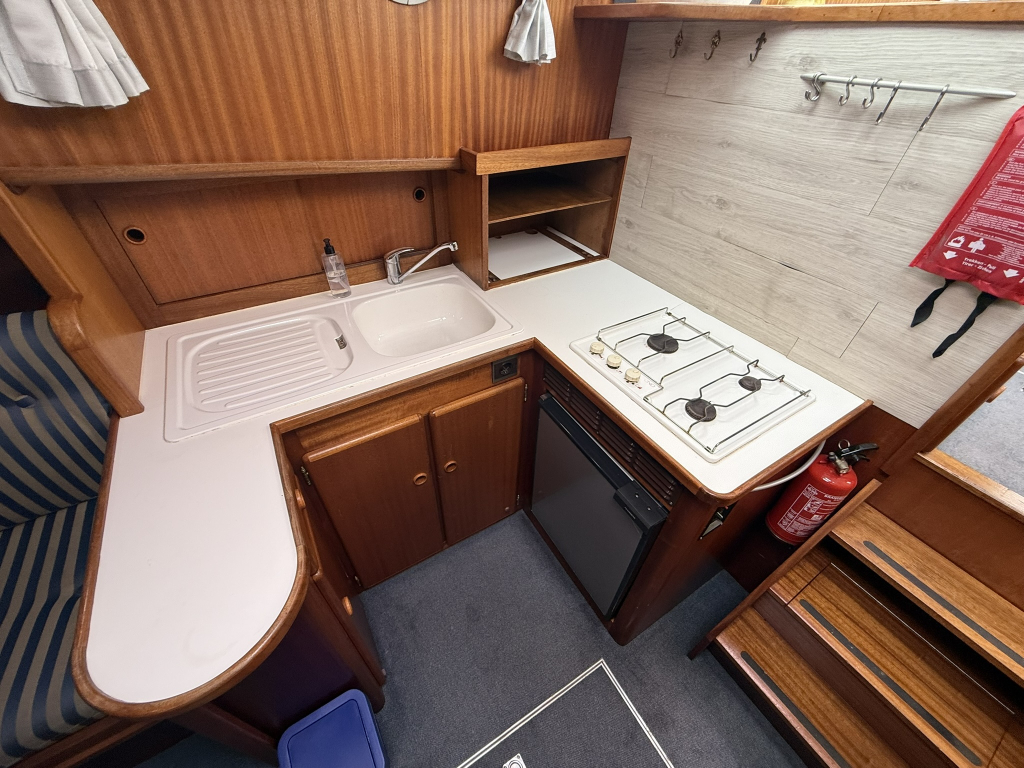 Linssen Sturdy 35   Classic foto: 22