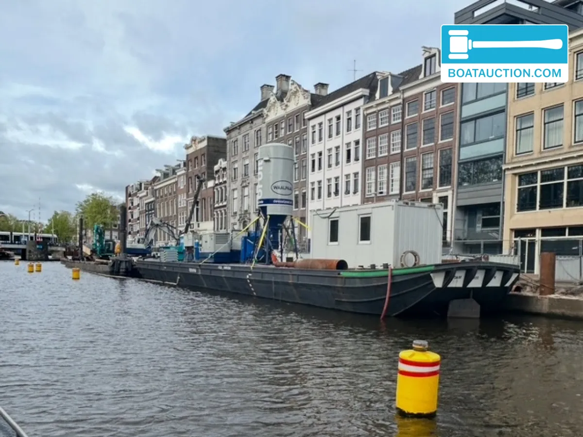 Dekschuit 300 foto 2